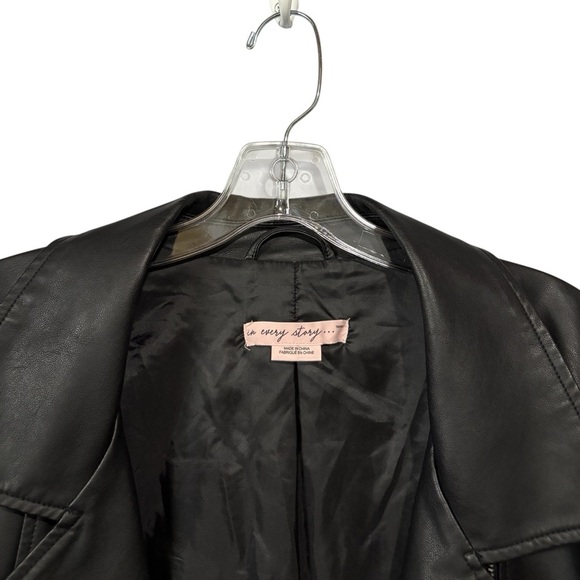 Penningtons, Plus Size Black Faux Leather Moto Jacket, 2X 🏍️ - Picture 5 of 11